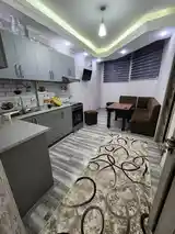 3-комн. квартира, 12 этаж, 73 м², Испечак-7