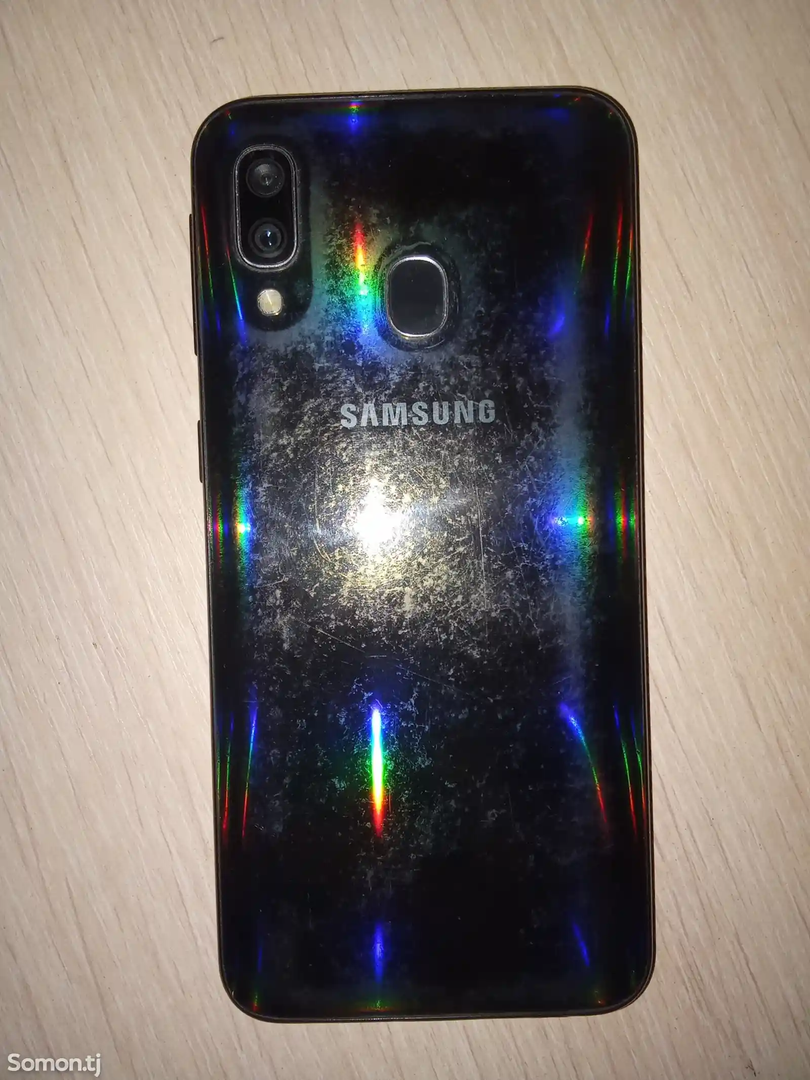 Samsung Galaxy A40-1