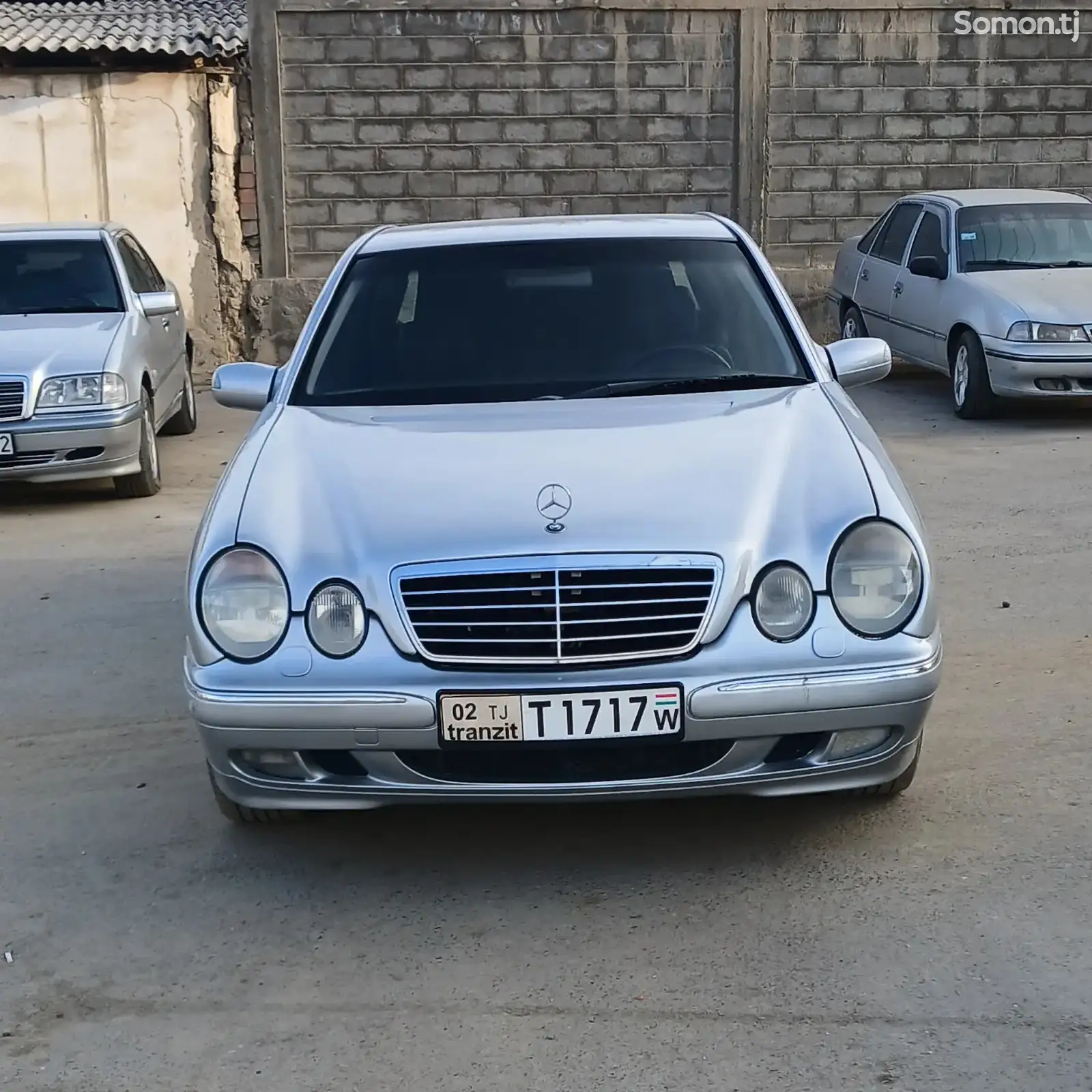 Mercedes-Benz E class, 2000-1