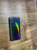 Samsung Galaxy A40-3