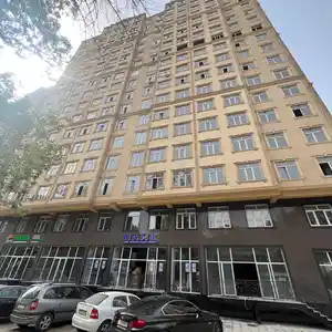 3-комн. квартира, 7 этаж, 111 м², Вавилон Т, зелёный базар