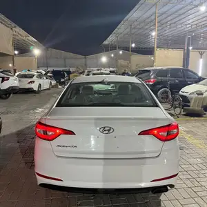 Hyundai Sonata, 2015