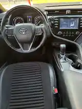 Toyota Camry, 2018-7