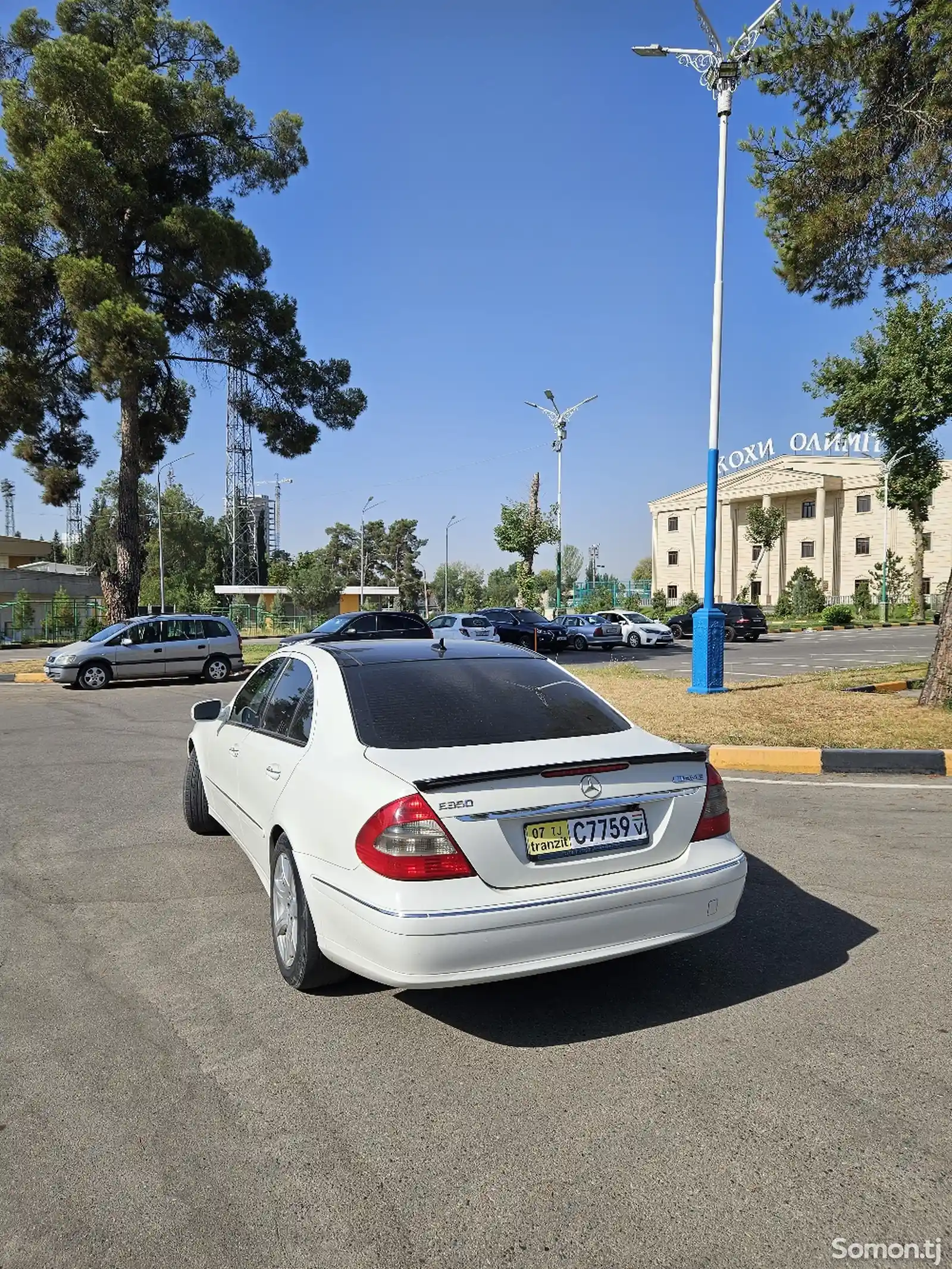 Mercedes-Benz E class, 2008-5