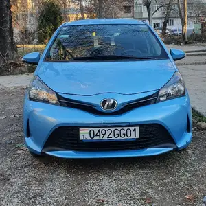 Toyota Vitz, 2015