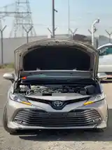 Toyota Camry, 2017-2