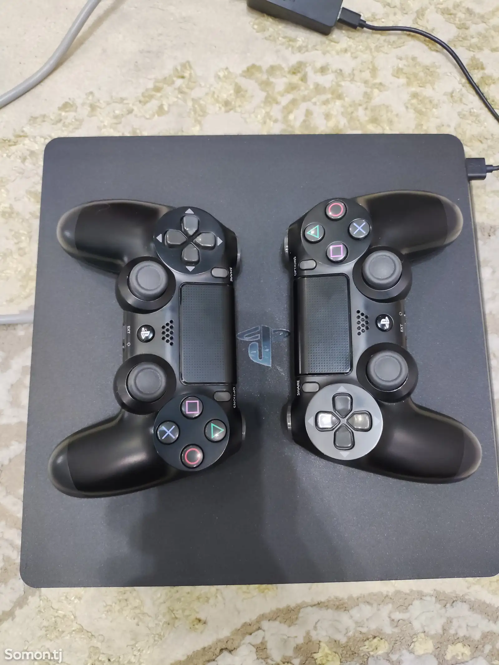 Игровая приставка Playstation 4 slim 500gb-1