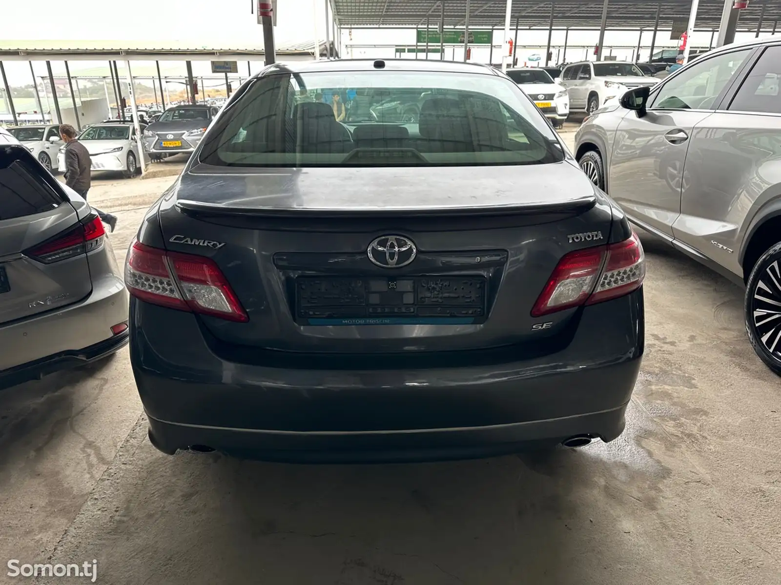 Toyota Camry, 2010-3