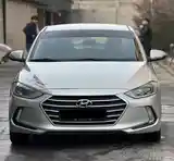 Hyundai Elantra, 2017-2