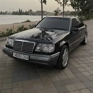 Mercedes-Benz W124, 1994