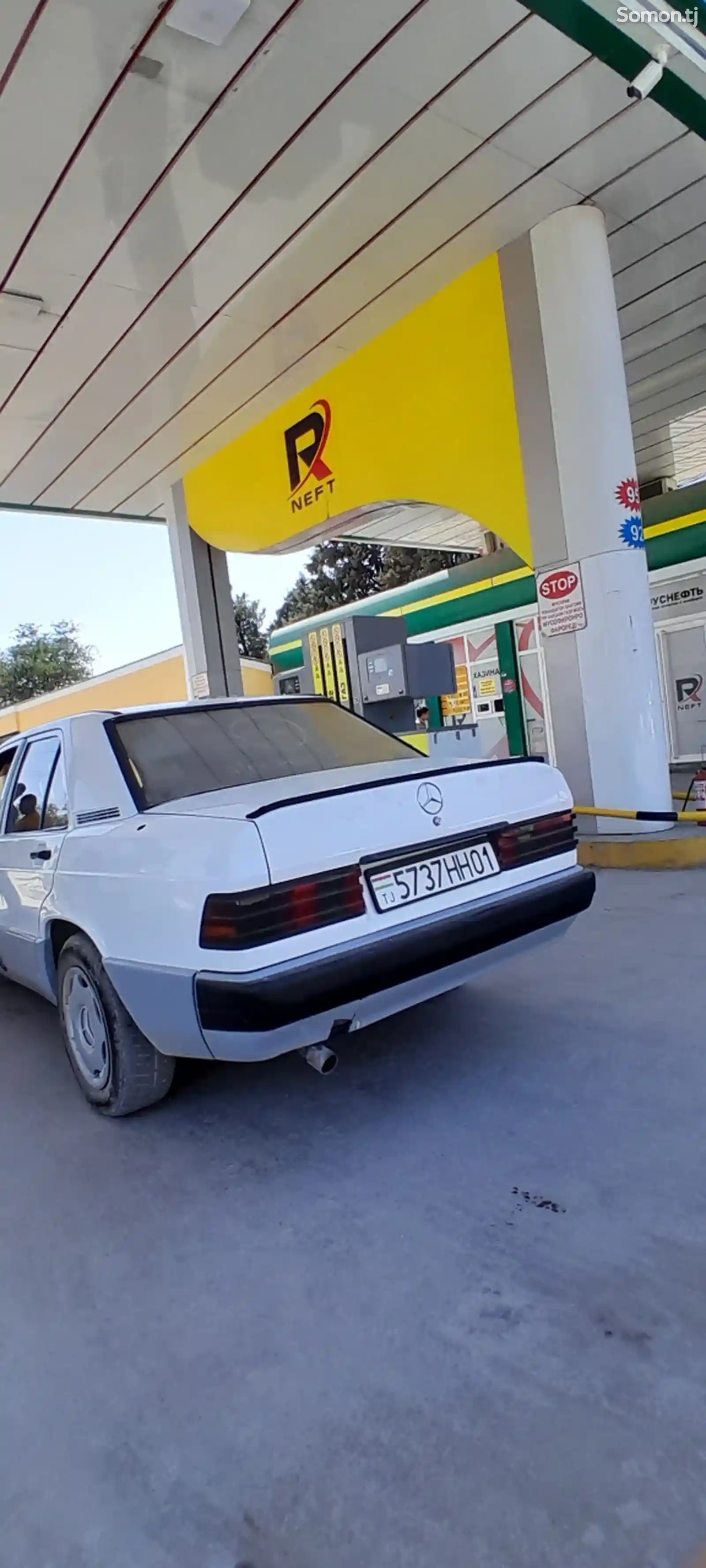 Mercedes-Benz W124, 1992-3