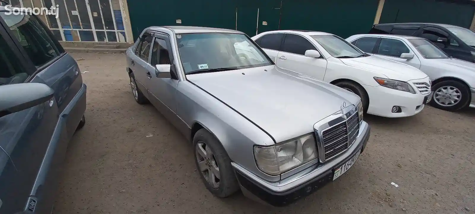 Mercedes-Benz W124, 1992-10