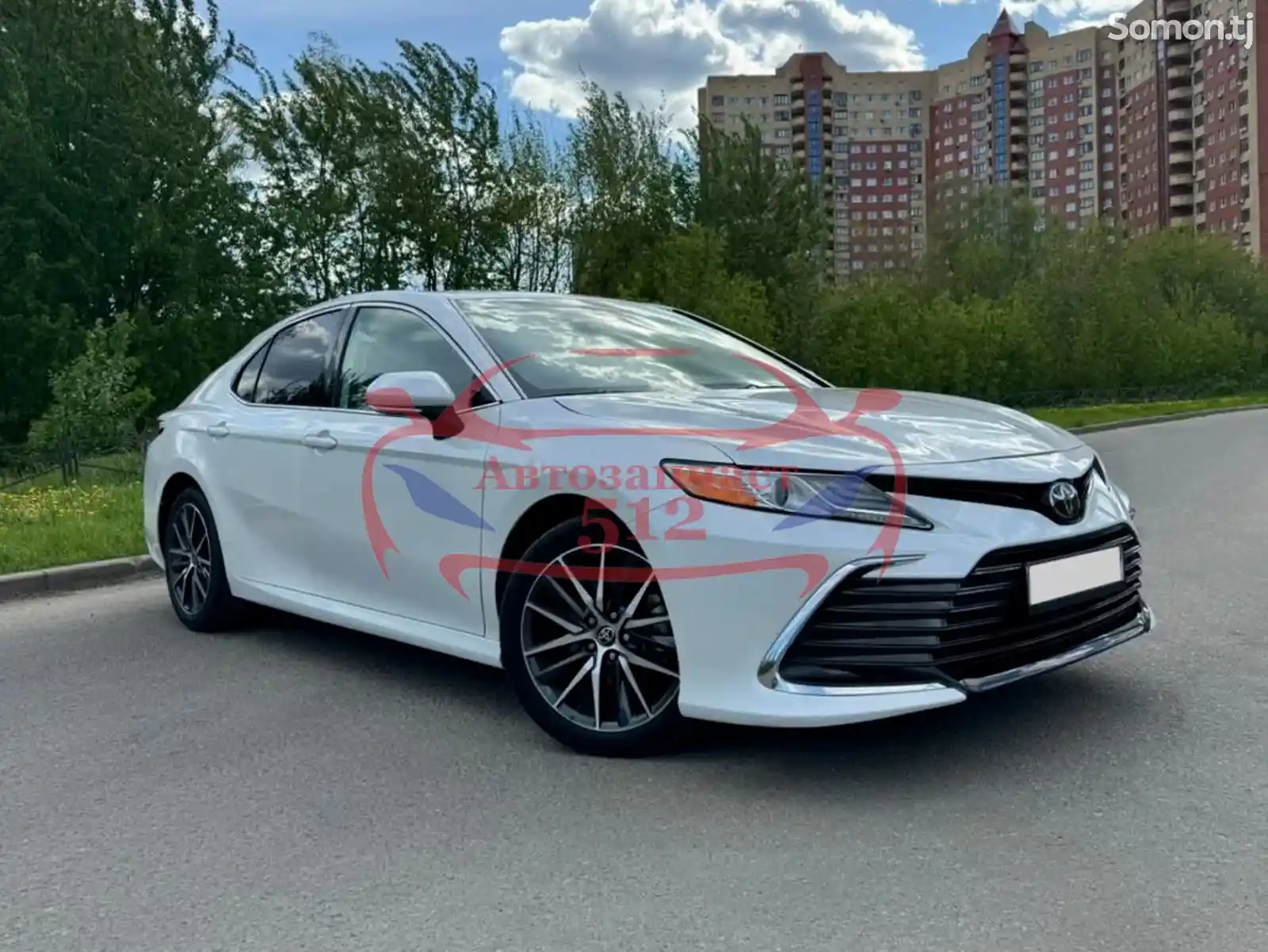 Ручка двери передний наружный правый от Toyota Camry 2021-4