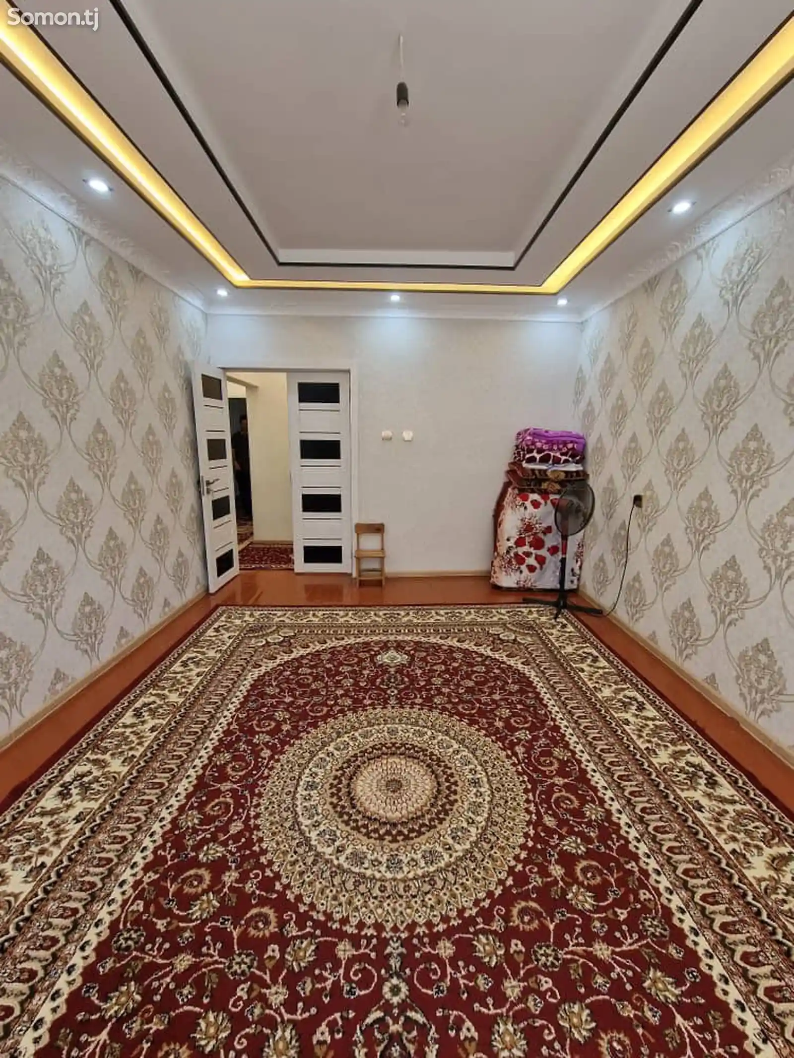 4-комн. квартира, 4 этаж, 81 м², Автовокзал-9