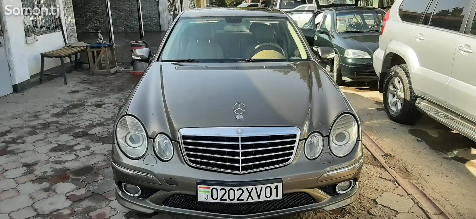 Mercedes-Benz E class, 2009-9
