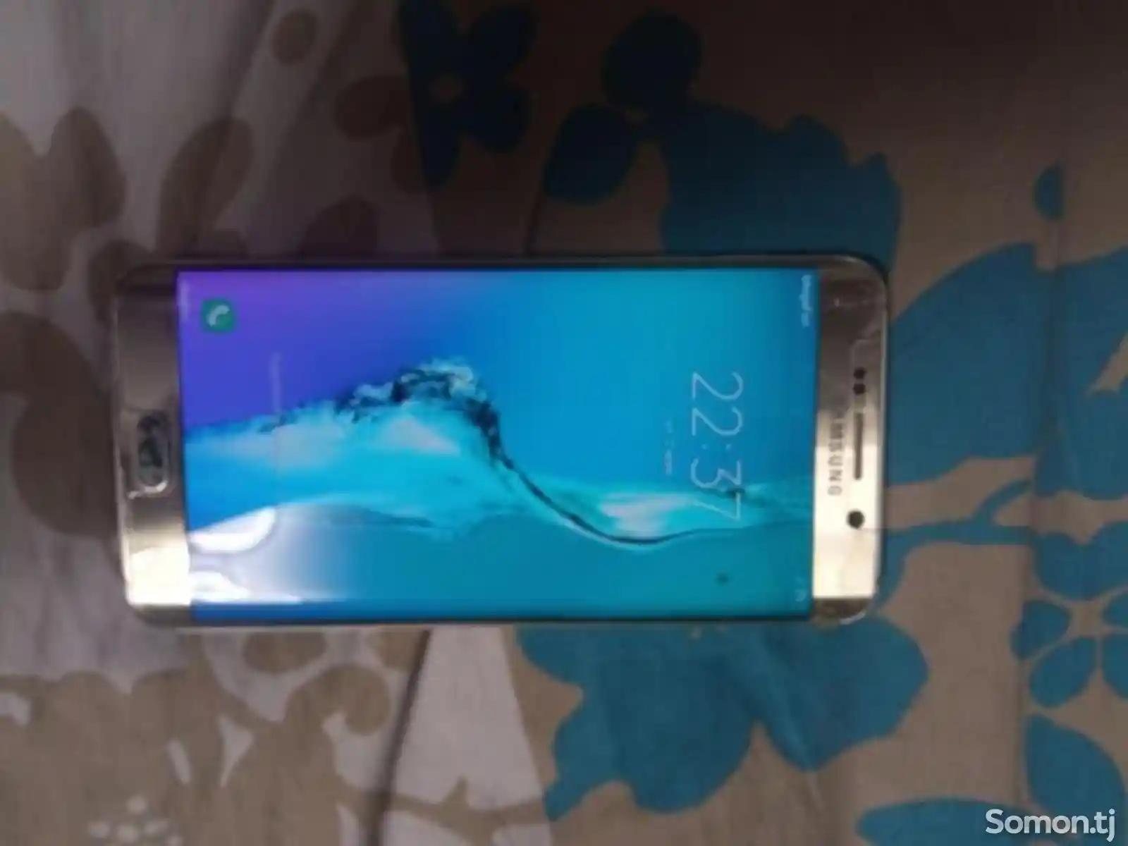 Samsung Galaxy S6 Edge+-1