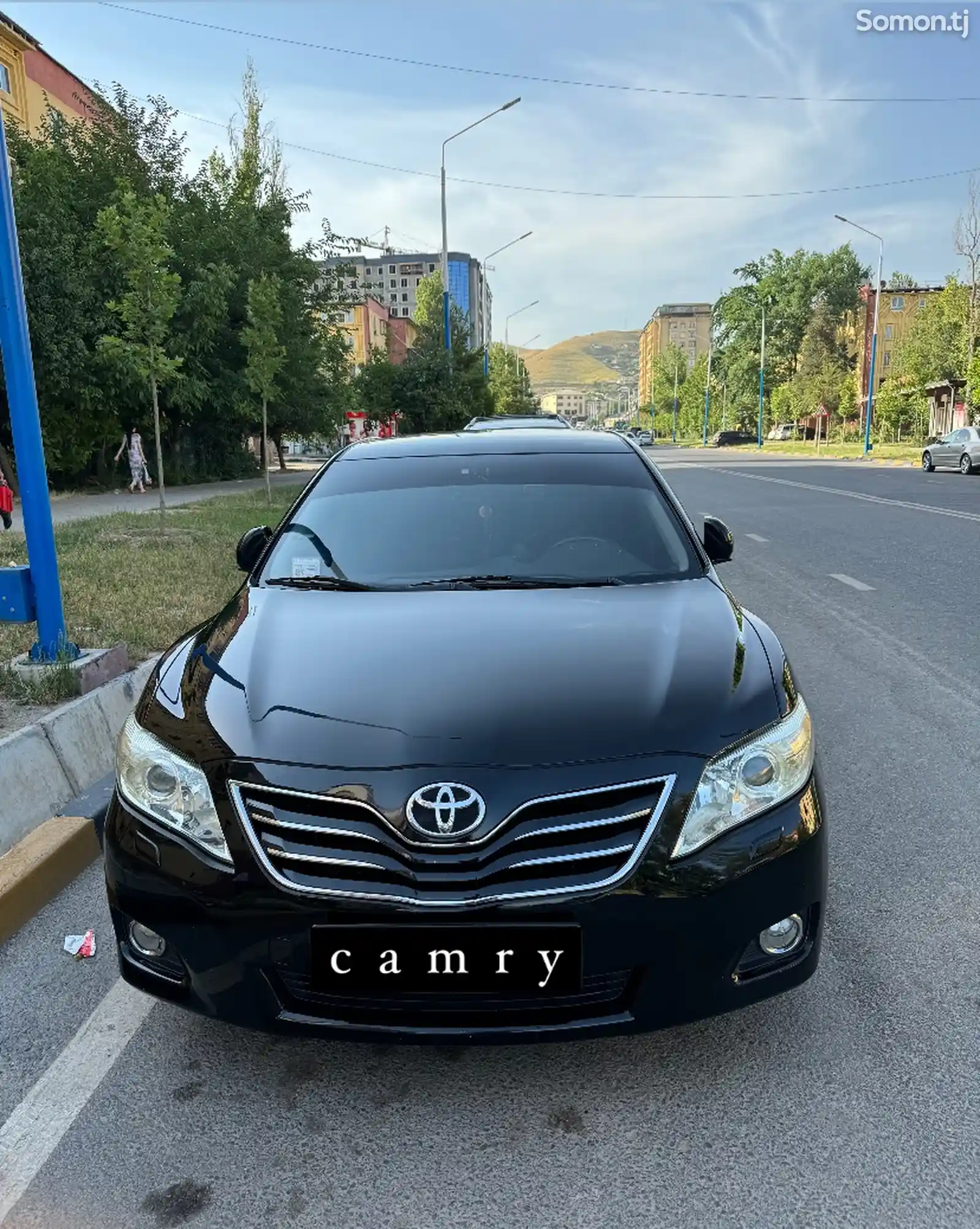 Toyota Camry, 2010-1