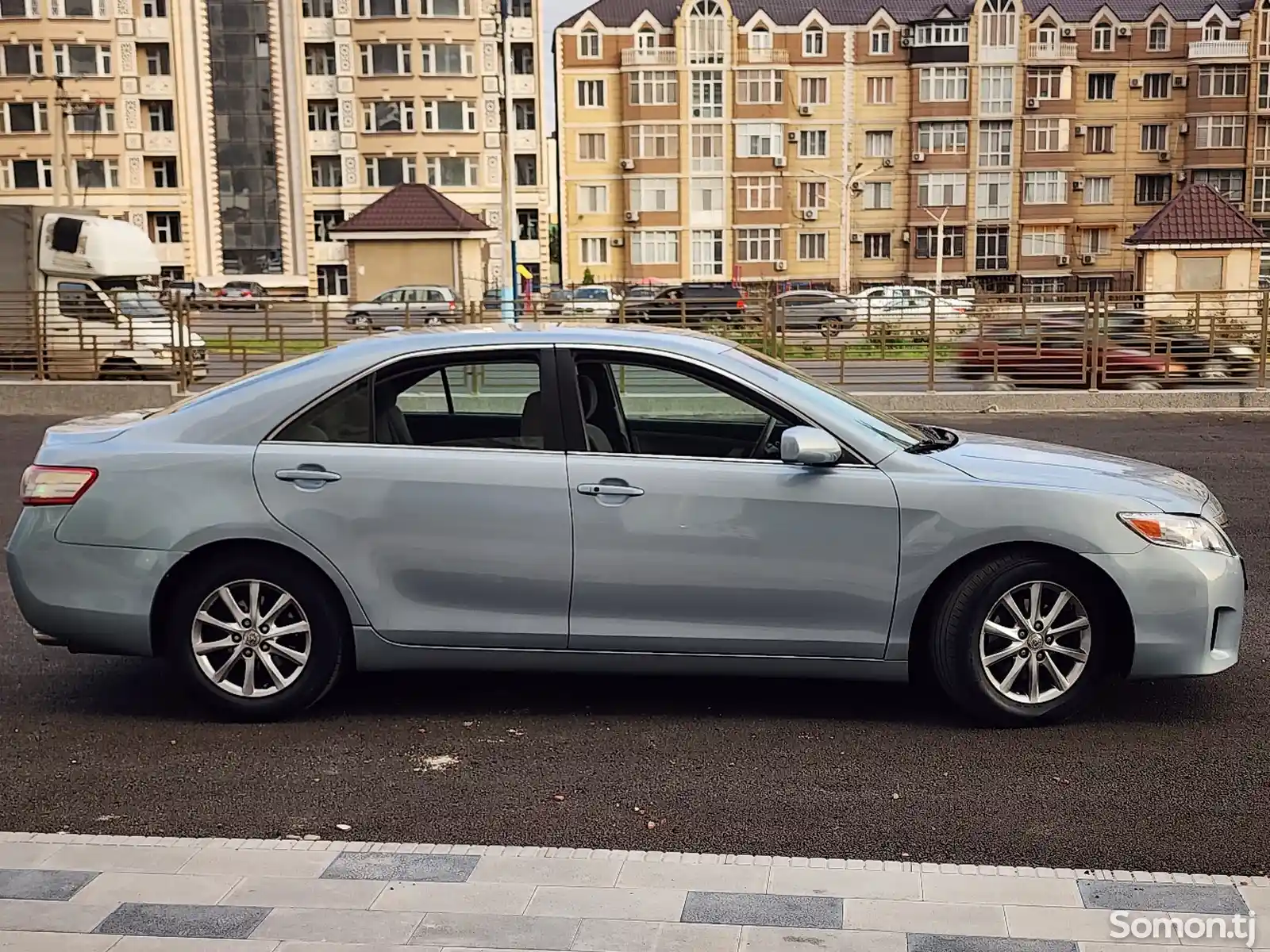 Toyota Camry, 2010-5