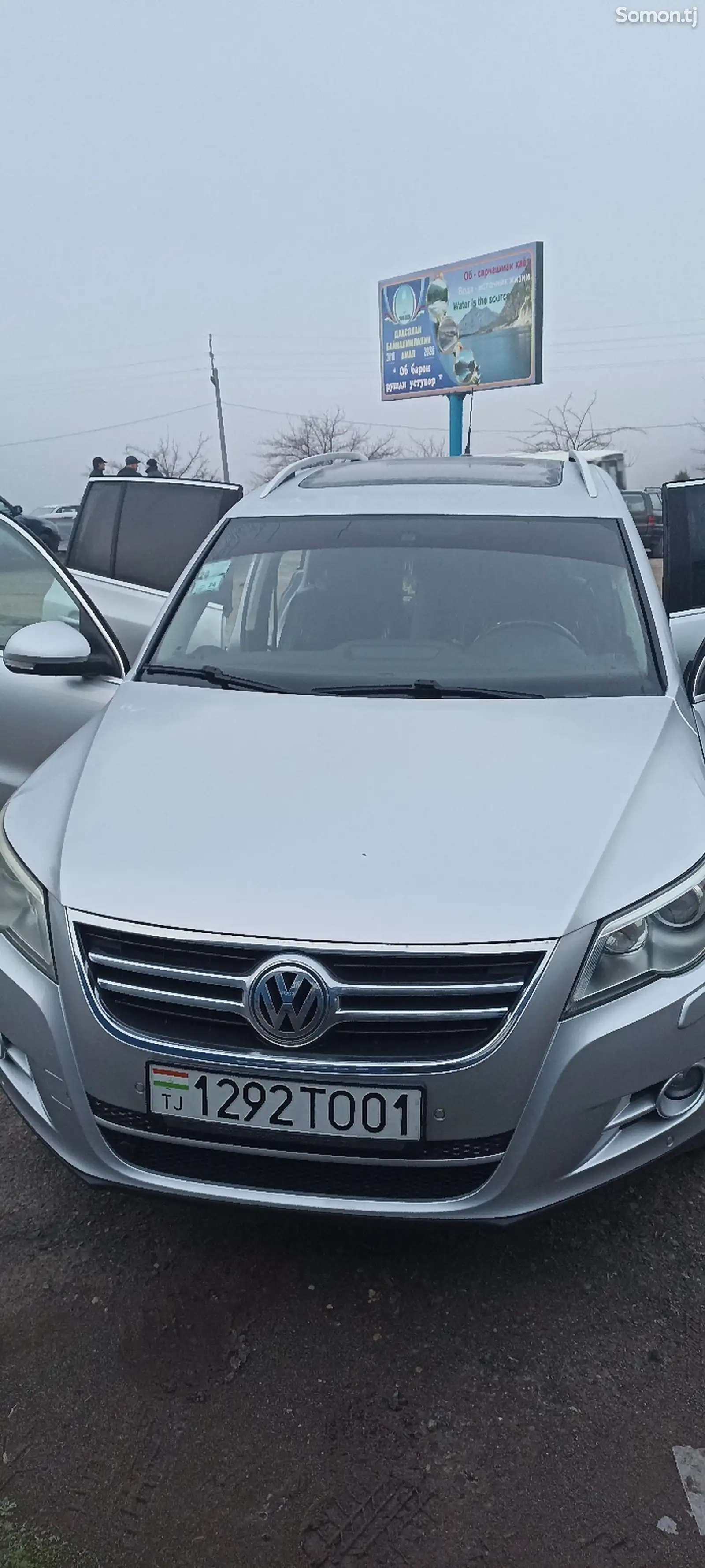 Volkswagen Tiguan, 2008-1