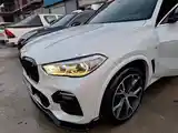 BMW X5, 2019-7