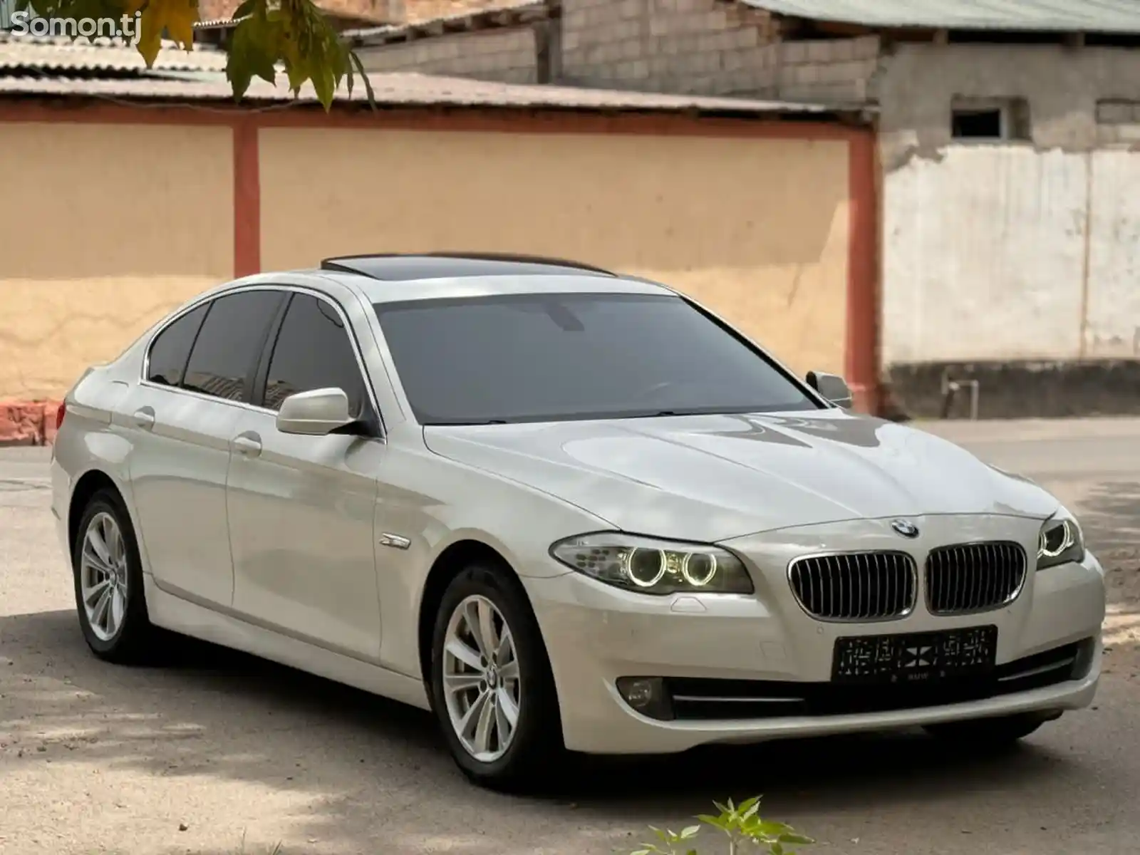 BMW 5 series, 2011-1