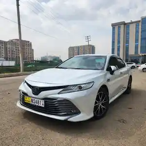 Toyota Camry, 2021