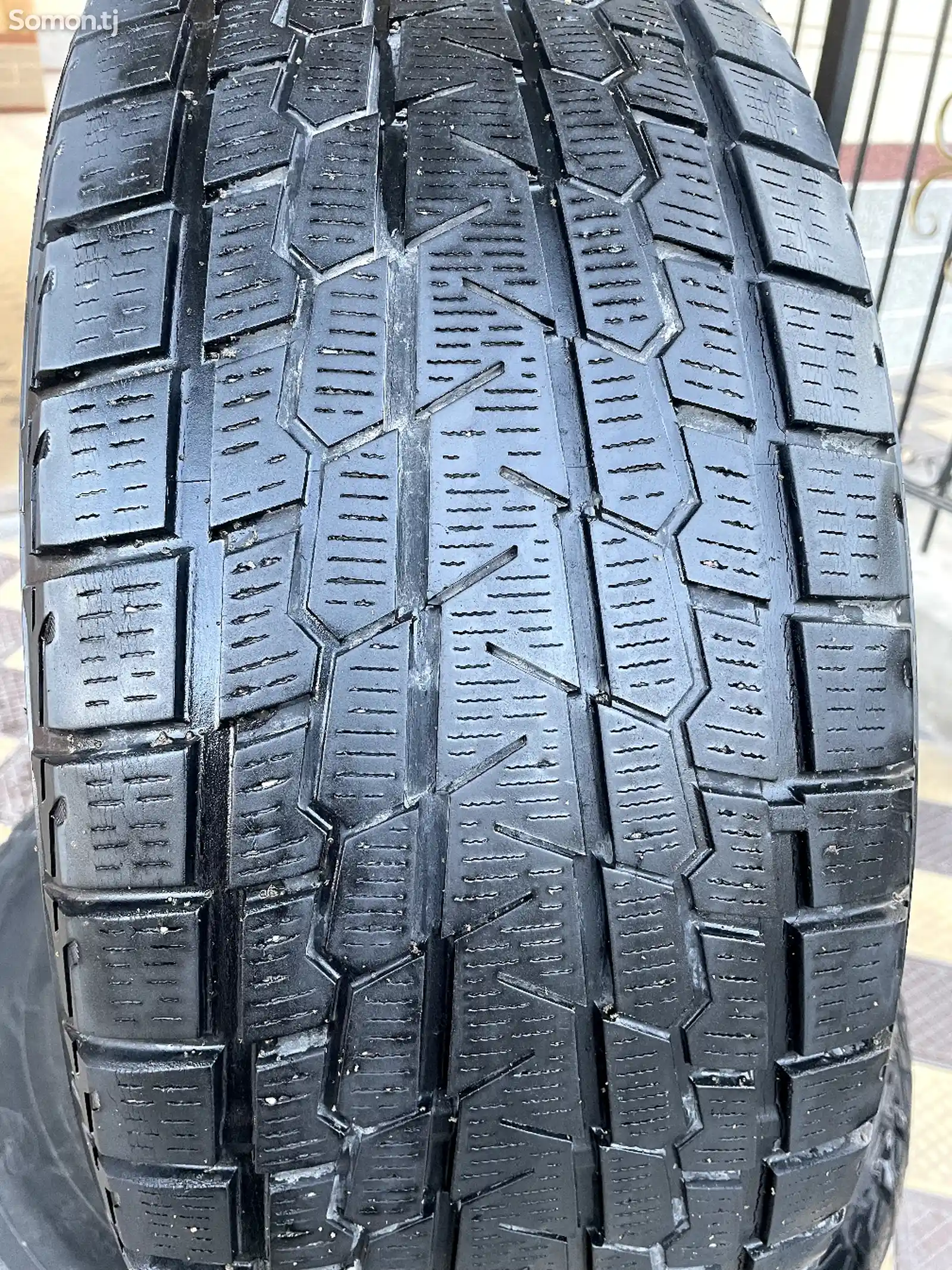 Шины 235/55 R18-2