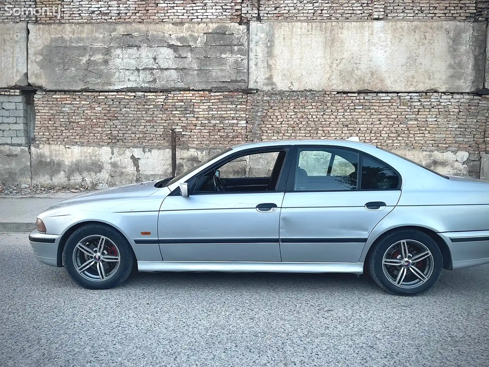 BMW M5, 1997-3