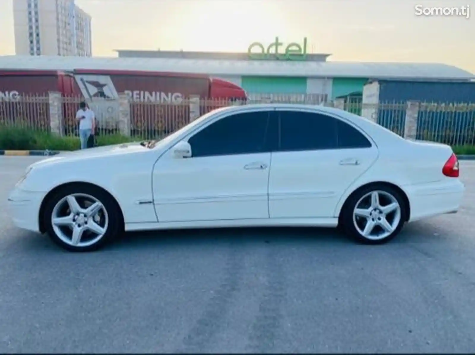 Mercedes-Benz E class, 2008-4