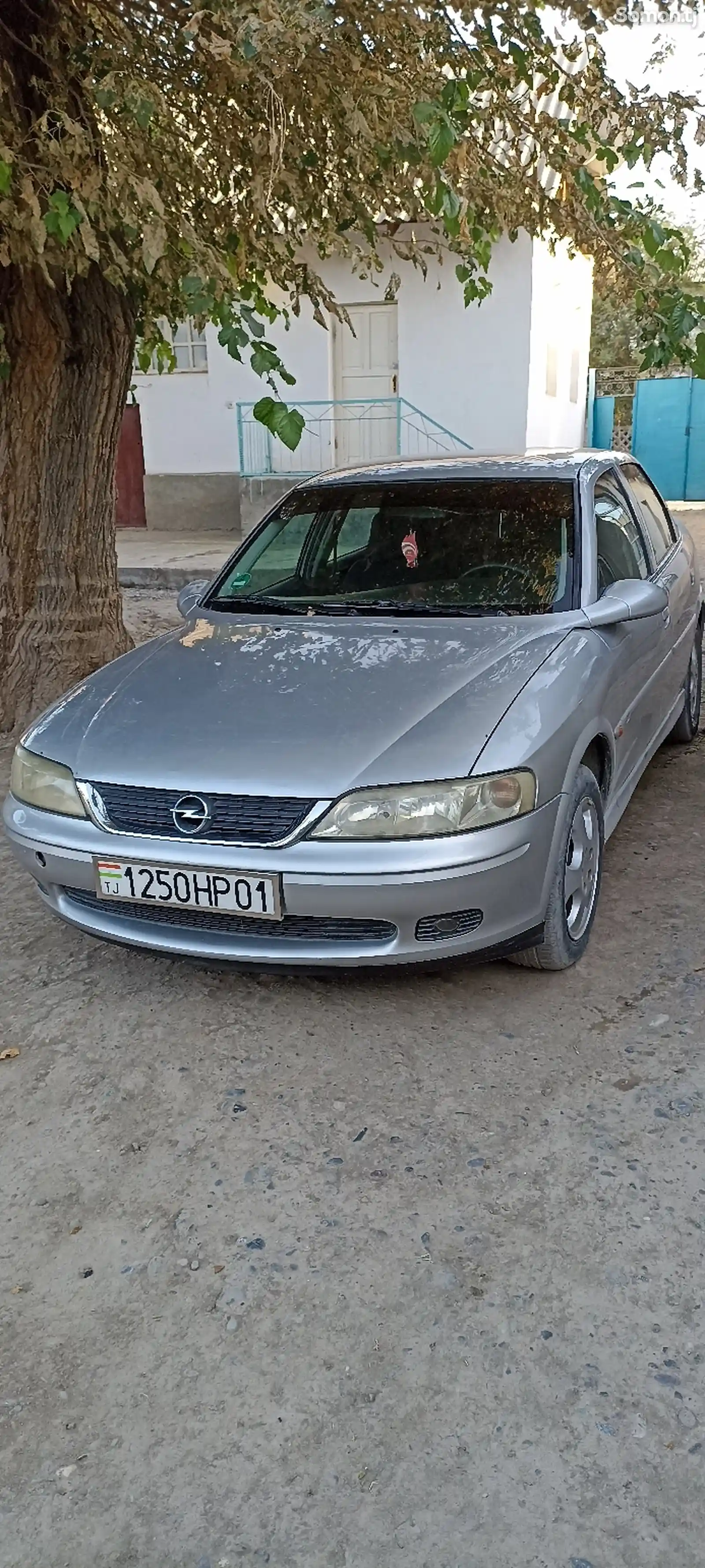 Opel Vectra B, 2000-4