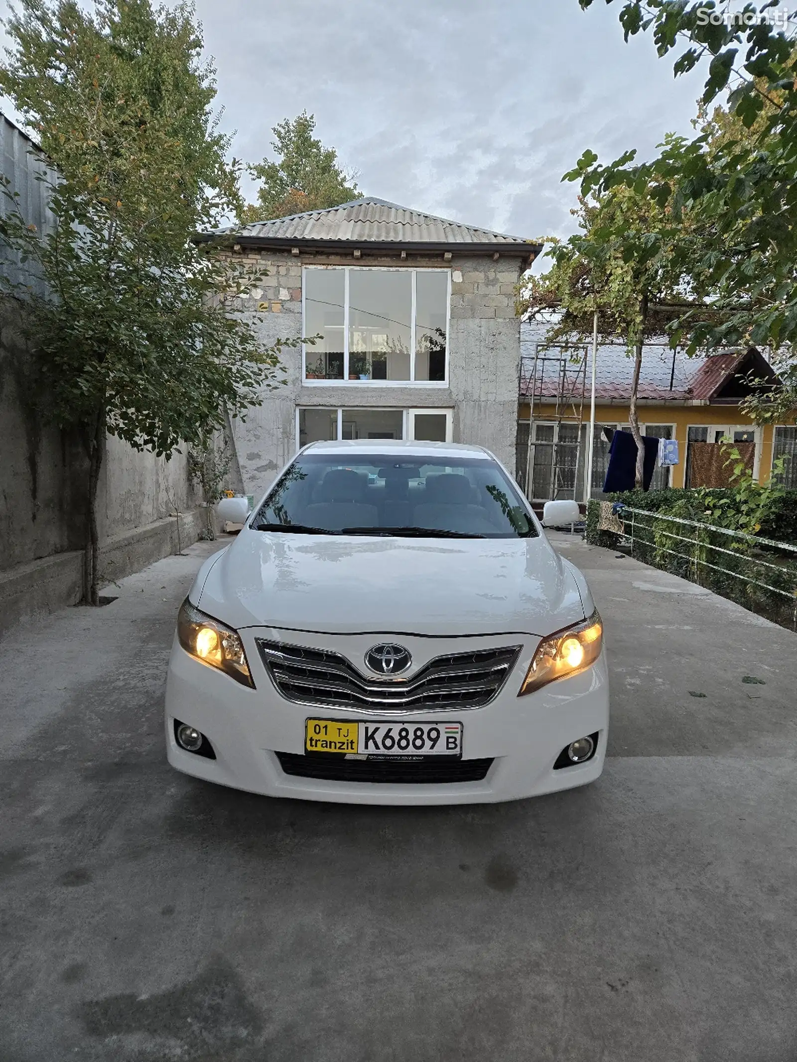 Toyota Camry, 2011-1