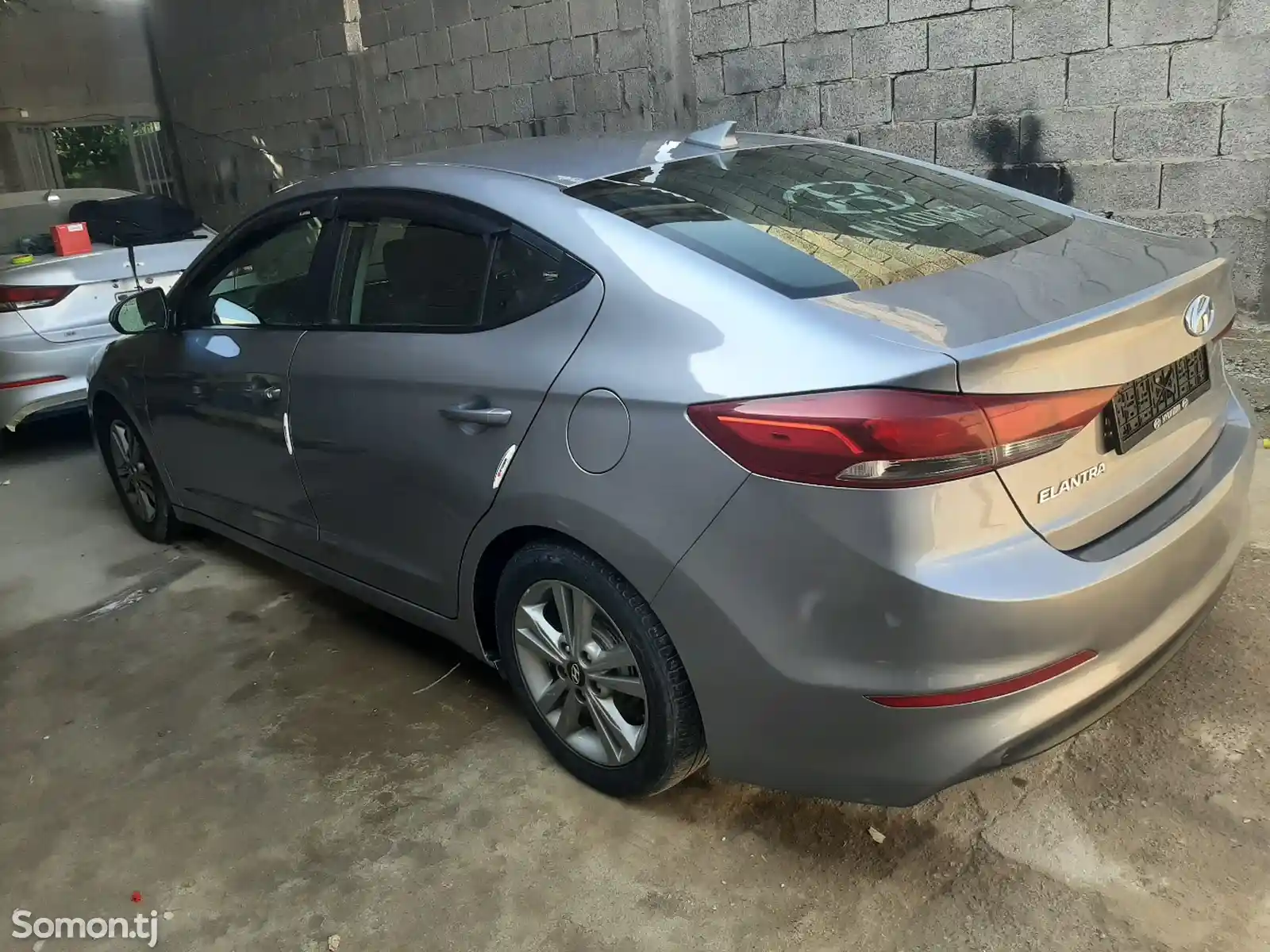 Hyundai Elantra, 2017-3