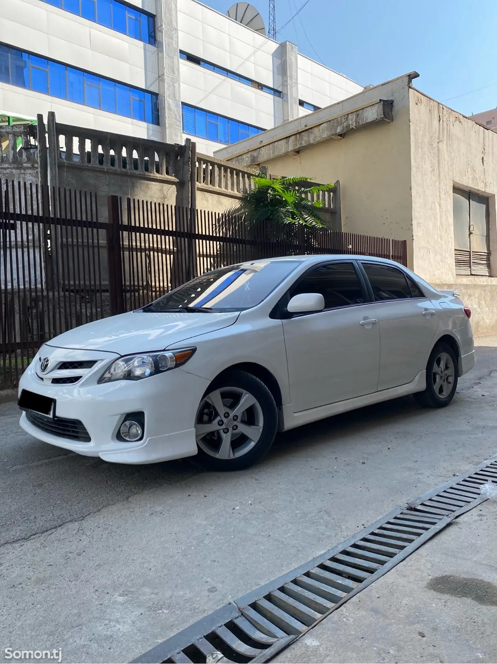 Toyota Corolla, 2013-3