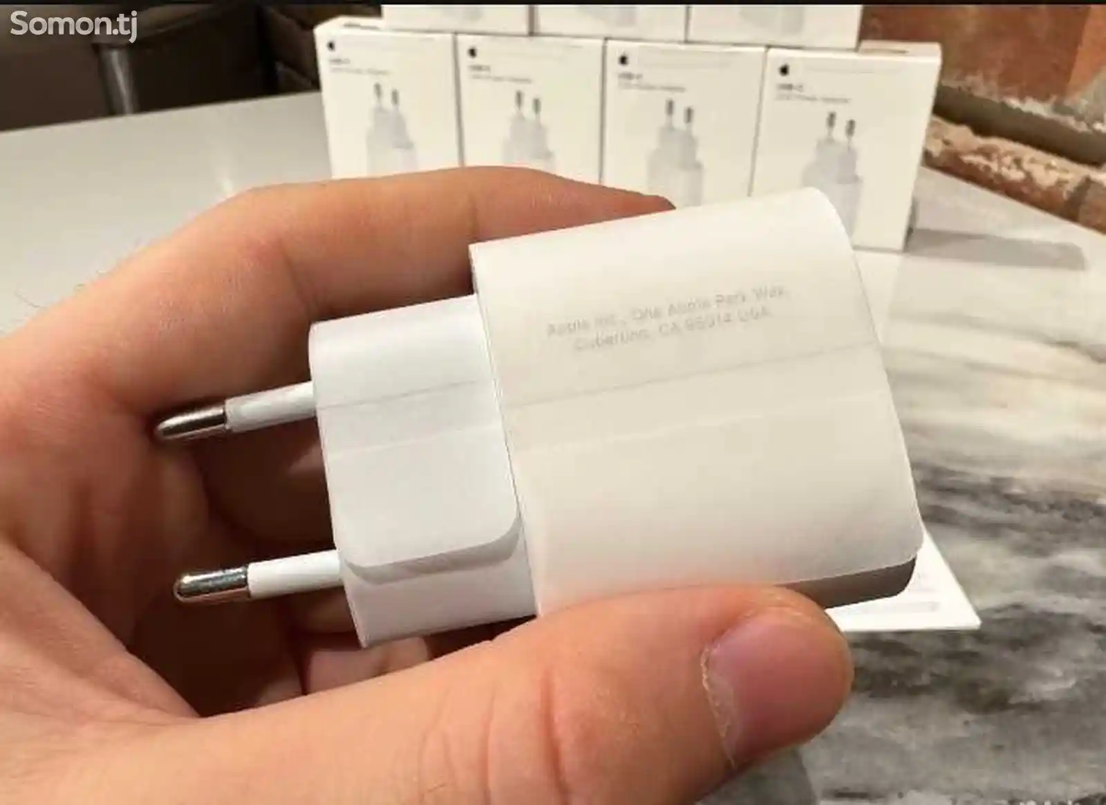 Зарядное устройство от Apple-7