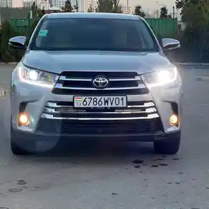 Toyota Highlander, 2015