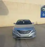 Hyundai Sonata, 2010-2