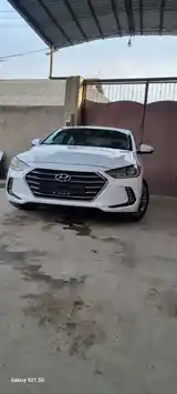 Hyundai Elantra, 2018-2