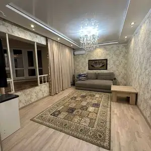 2-комн. квартира, 6 этаж, 70м², Цирк