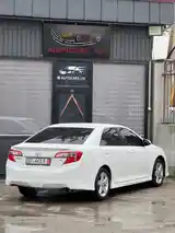 Toyota Camry, 2014-8