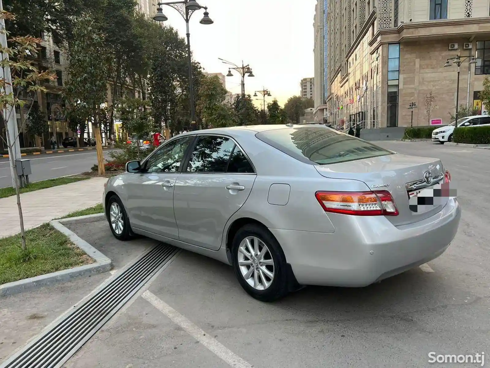 Toyota Camry, 2010-5