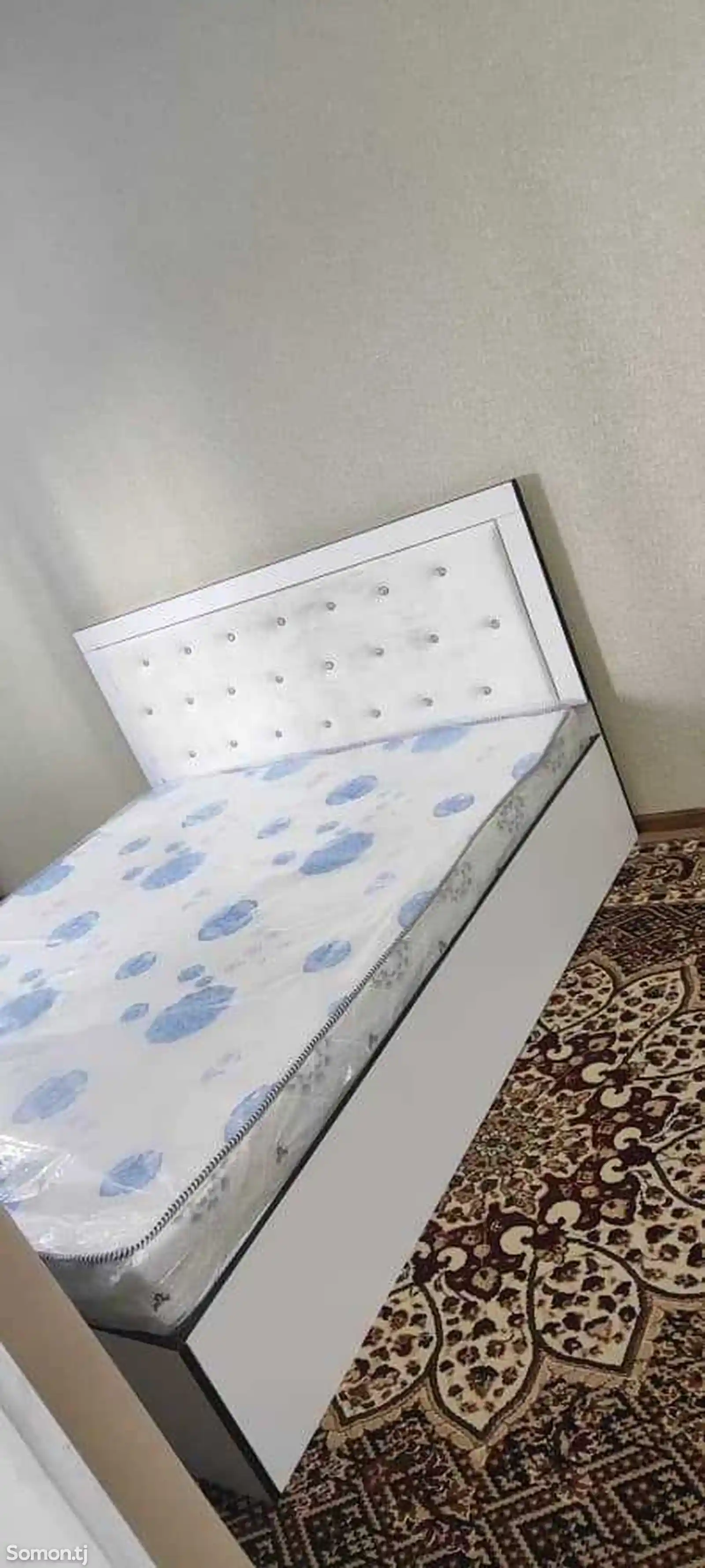 Кровать двухместный-1