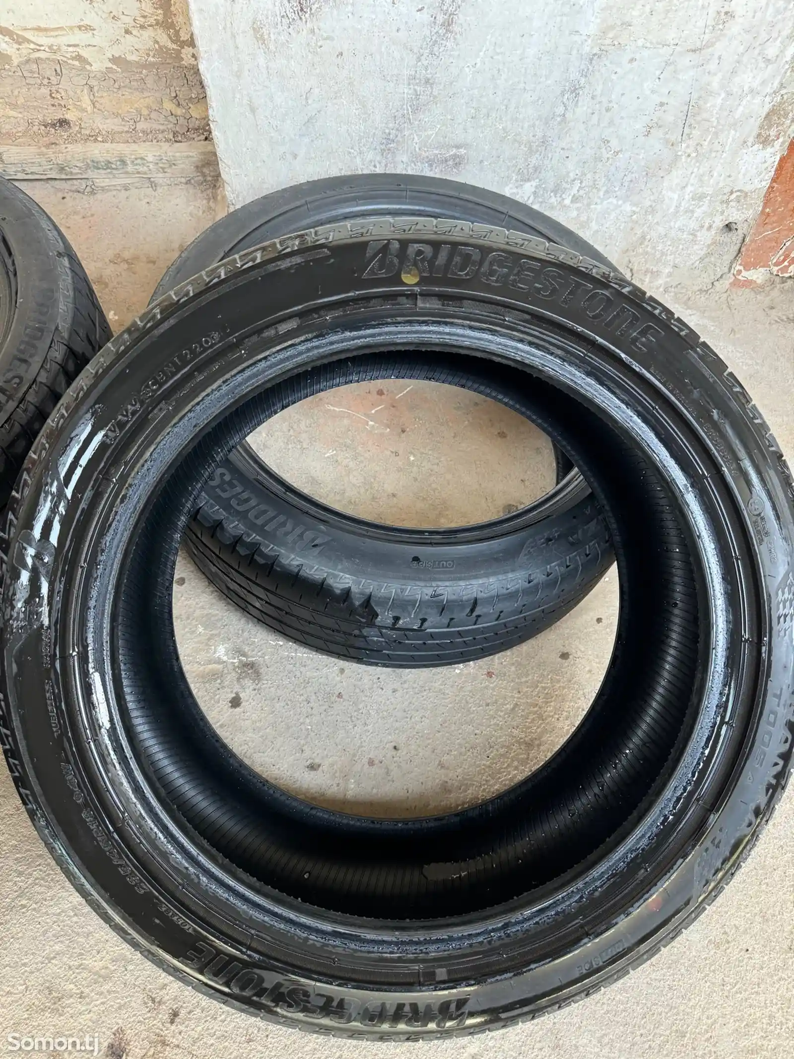 Шины и диски 235/45 R18-3