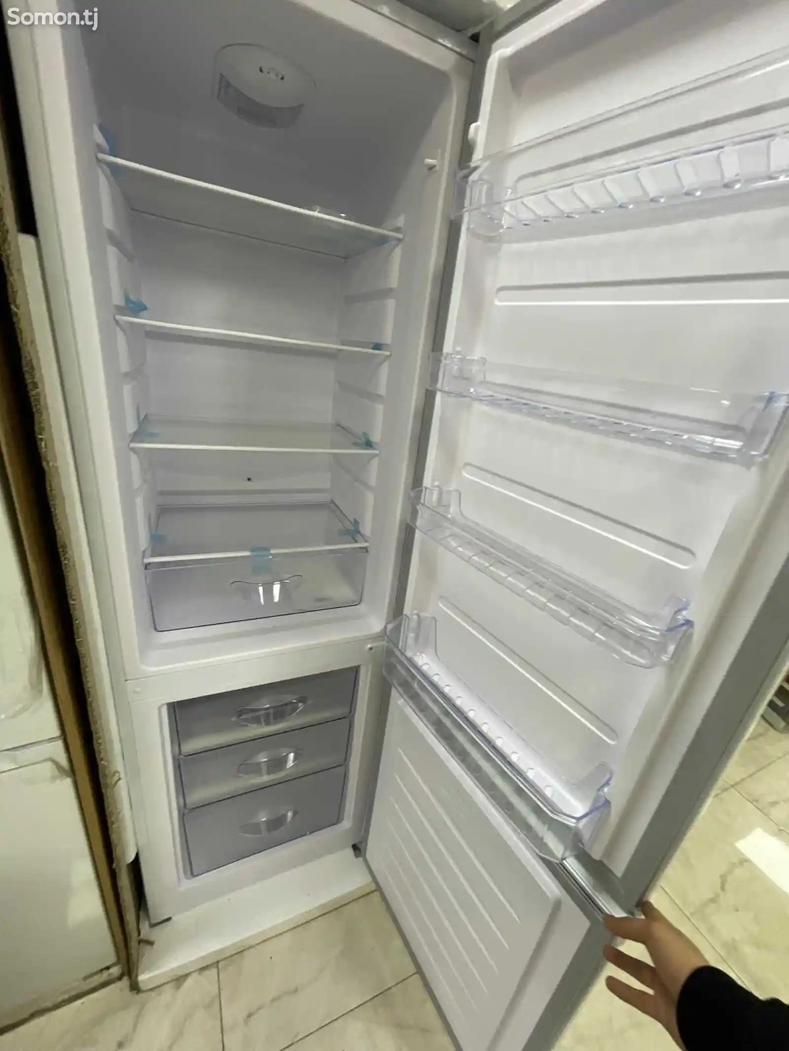 Холодильник Ferre LG 345-6