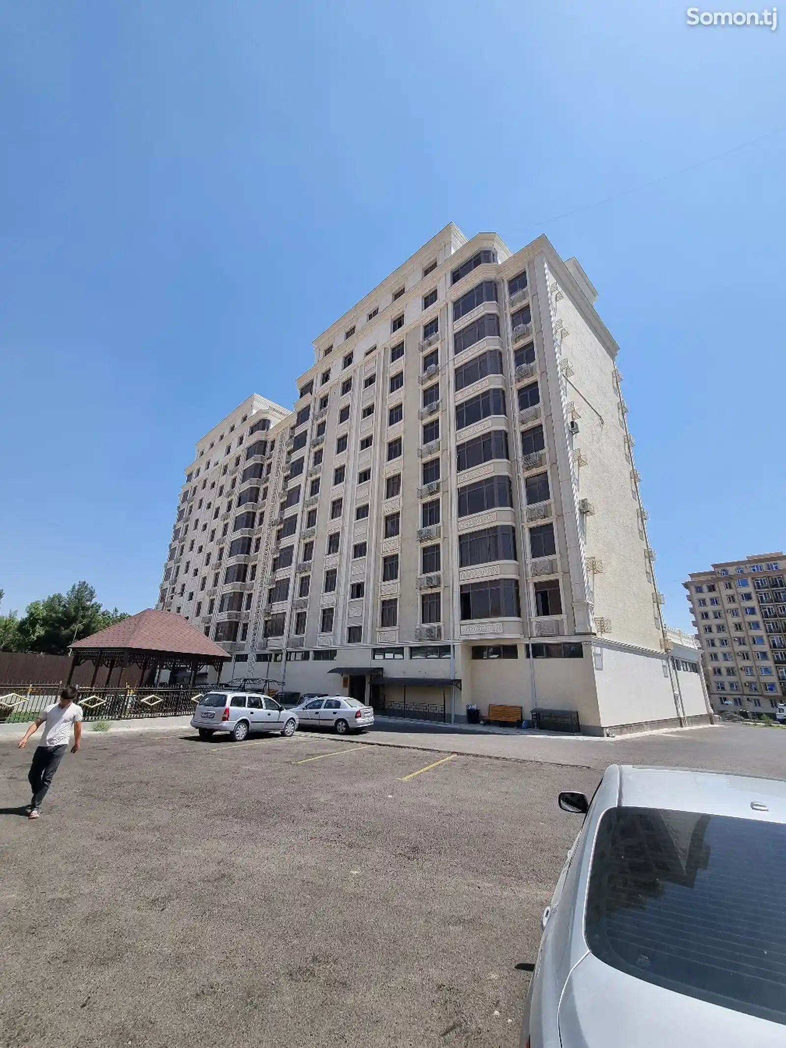 3-комн. квартира, 10 этаж, 92 м², 17 мкр-4