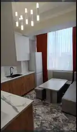 2-комн. квартира, 6 этаж, 65м², 19 мкр-11