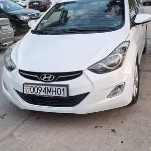 Hyundai Avante, 2013