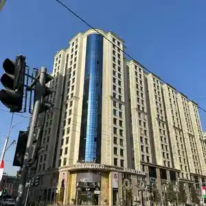 3-комн. квартира, 13 этаж, 77 м², Садбарг