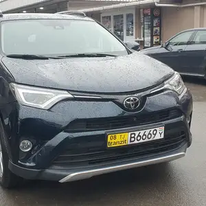 Toyota RAV 4, 2017