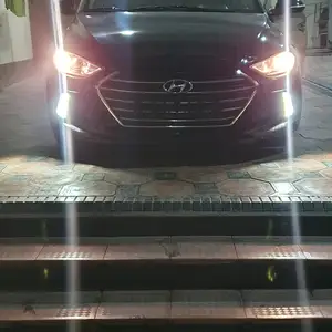 Hyundai Elantra, 2017