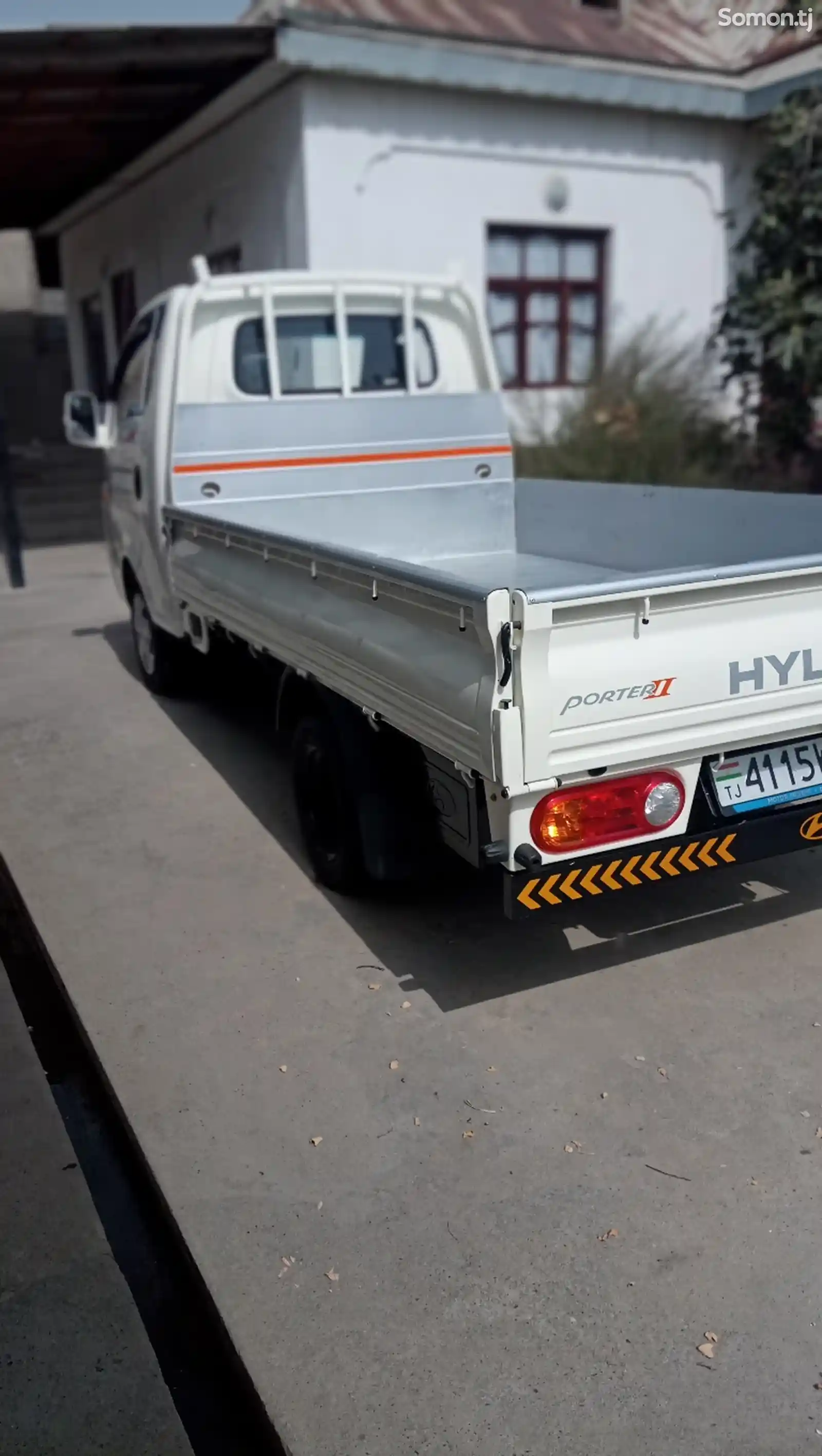 Бортовой автомобиль Hyundai Porter, 2014-7